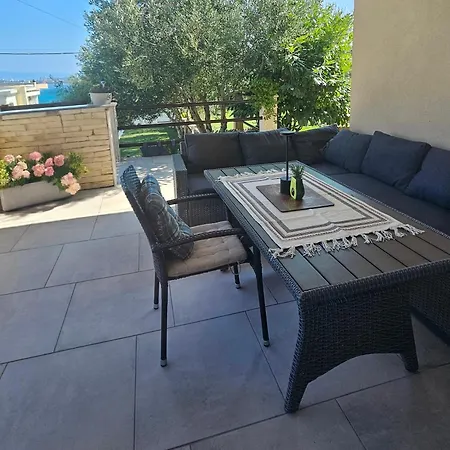 Holiday home House Doris With Pool, Garden And View *