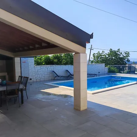 Holiday home House Doris With Pool, Garden And View *